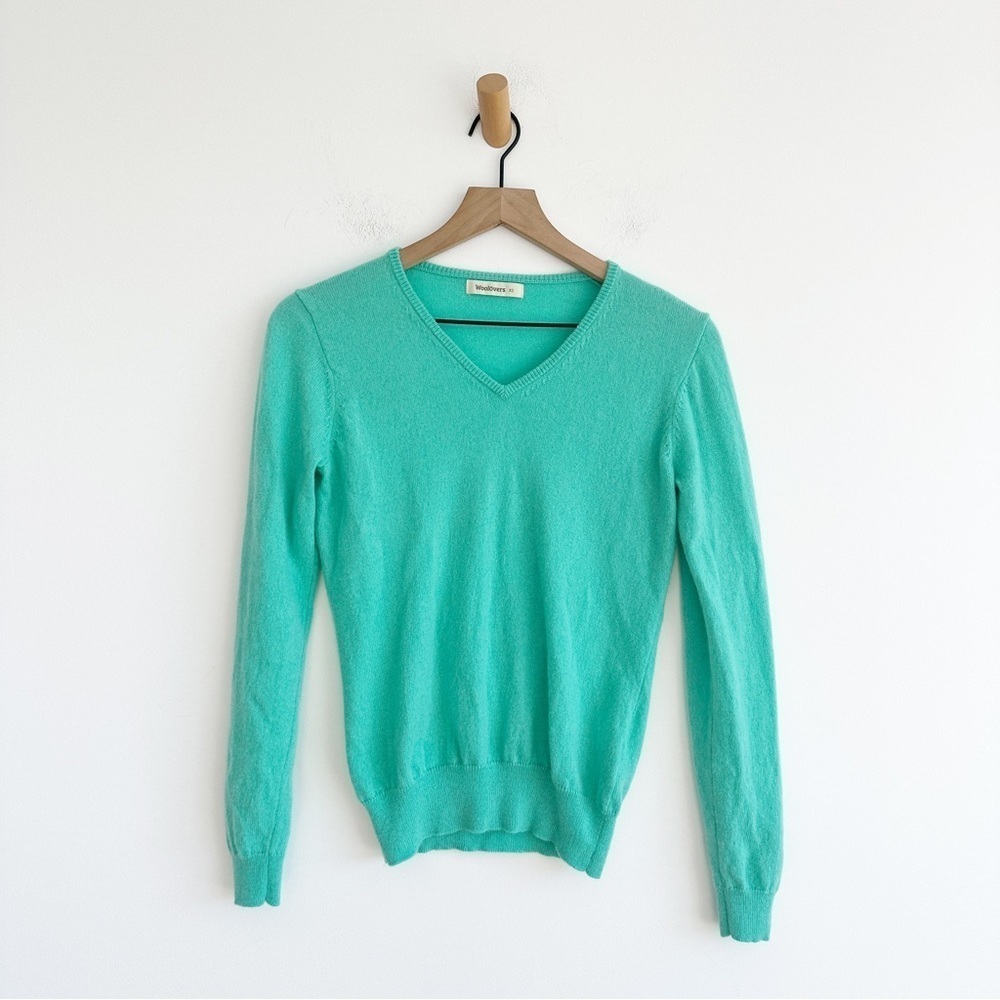 Woolovers Cashmere and Merino V Neck Knitted Sweater Women's XS Green Mojito